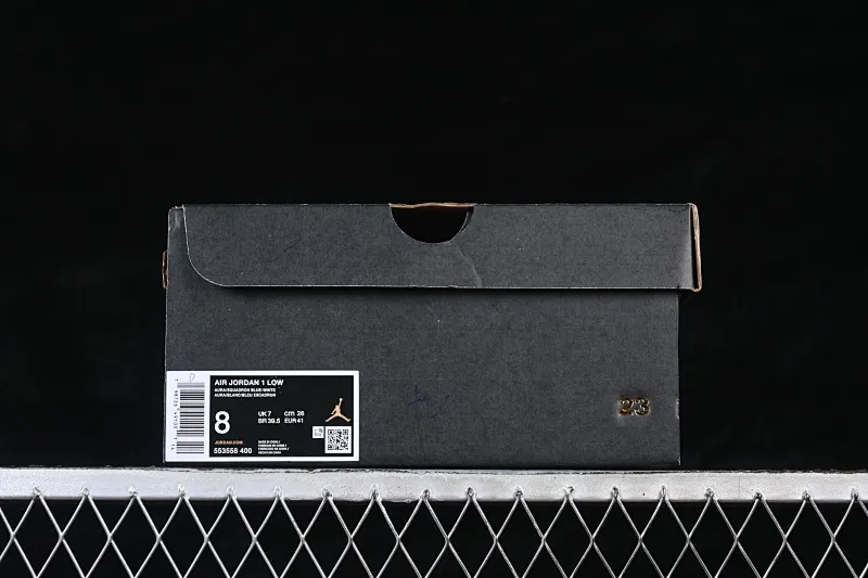All categories Air Jordan Jordan series basketball shoes Air Jordan 1 Low Air Jordan 1 Low AJ1 Joe 1 white gray blue hook low-top retro cultural basketball shoes 553558-400